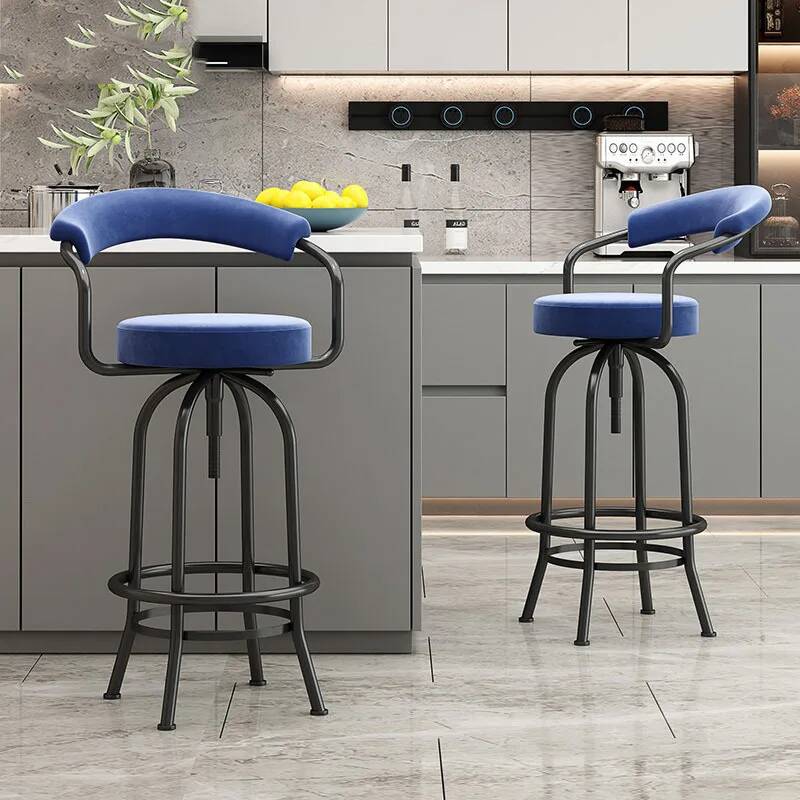 كرسي مطبخ بتصميم منتصف القرن ق - مراجعة Commercial Kitchen Design وسعره