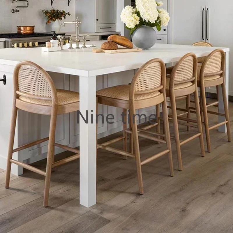 كرسي بار للمطبخ من الخشب الصلب - مراجعة Commercial Kitchen Design وسعره